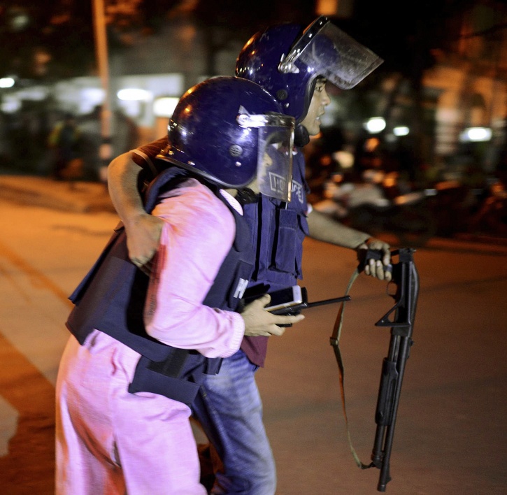 Hostage Crisis In Dhaka